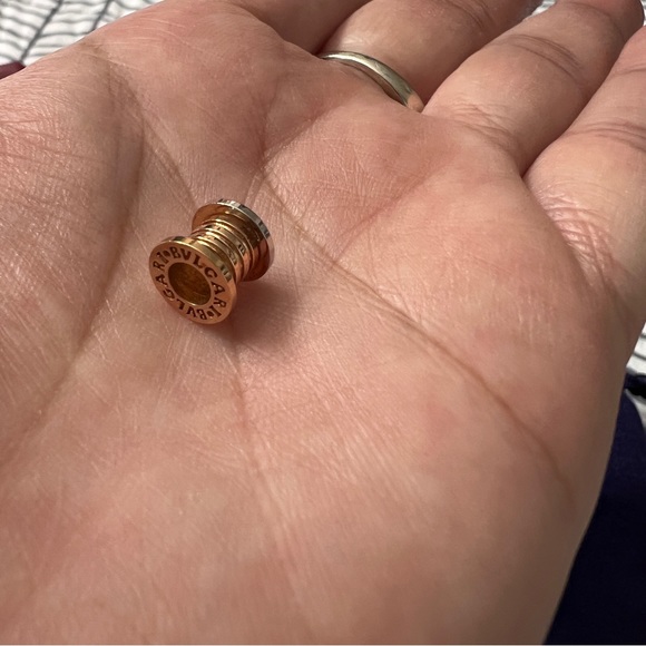 18K Bvlgari Inspired Pendant two-tone - Picture 4 of 8